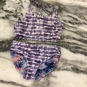 Girls Large Reversible Athleta bathing suit